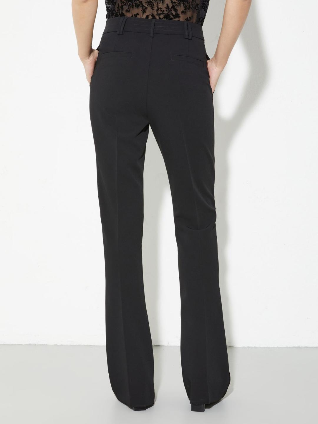 Pantaloni flare in tessuto tecnico | Max&Co Pantaloni flare in tessuto tecnico | Max&Co