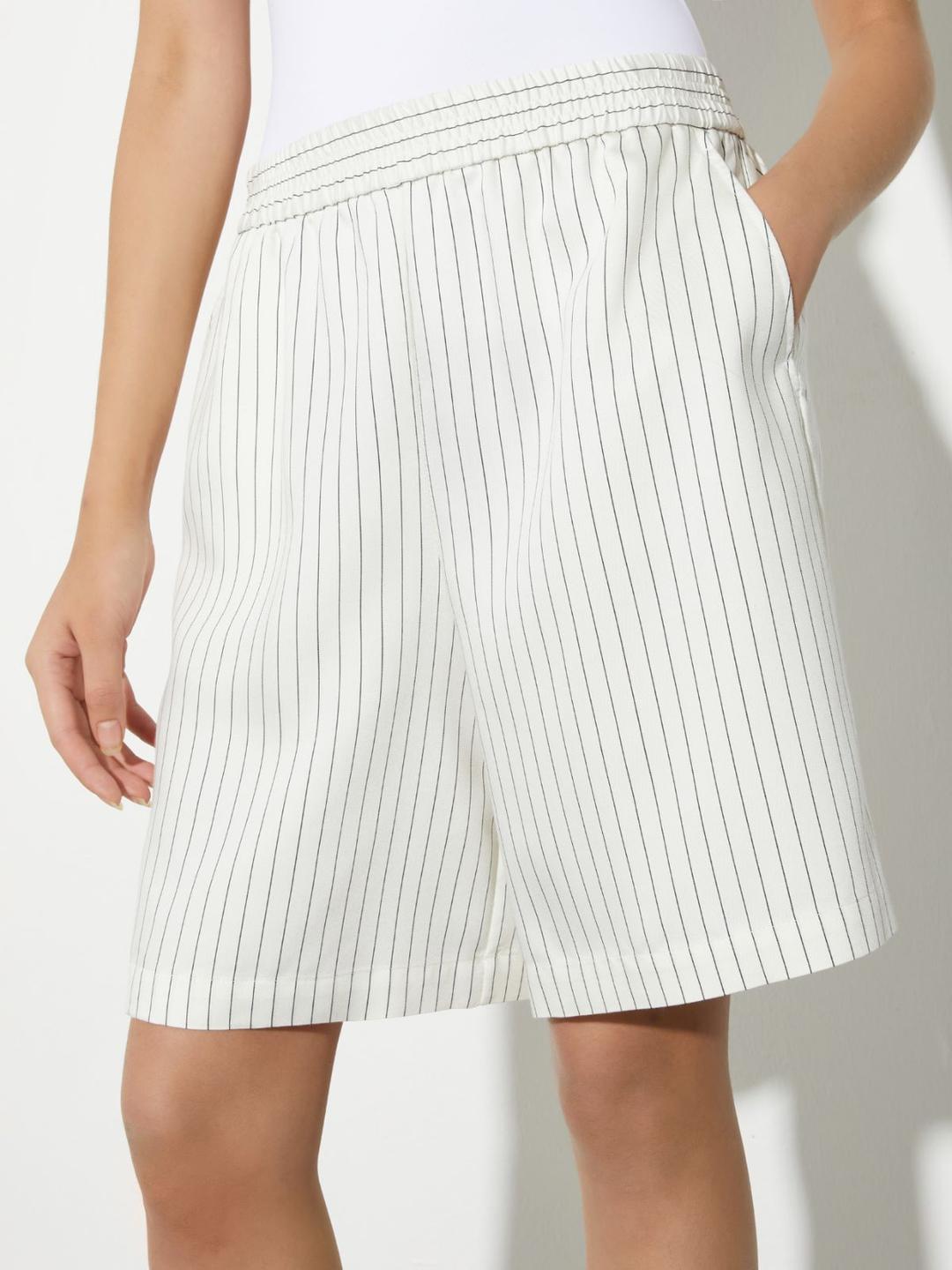 Shorts gessati in twill fluido | Max&Co Shorts gessati in twill fluido | Max&Co