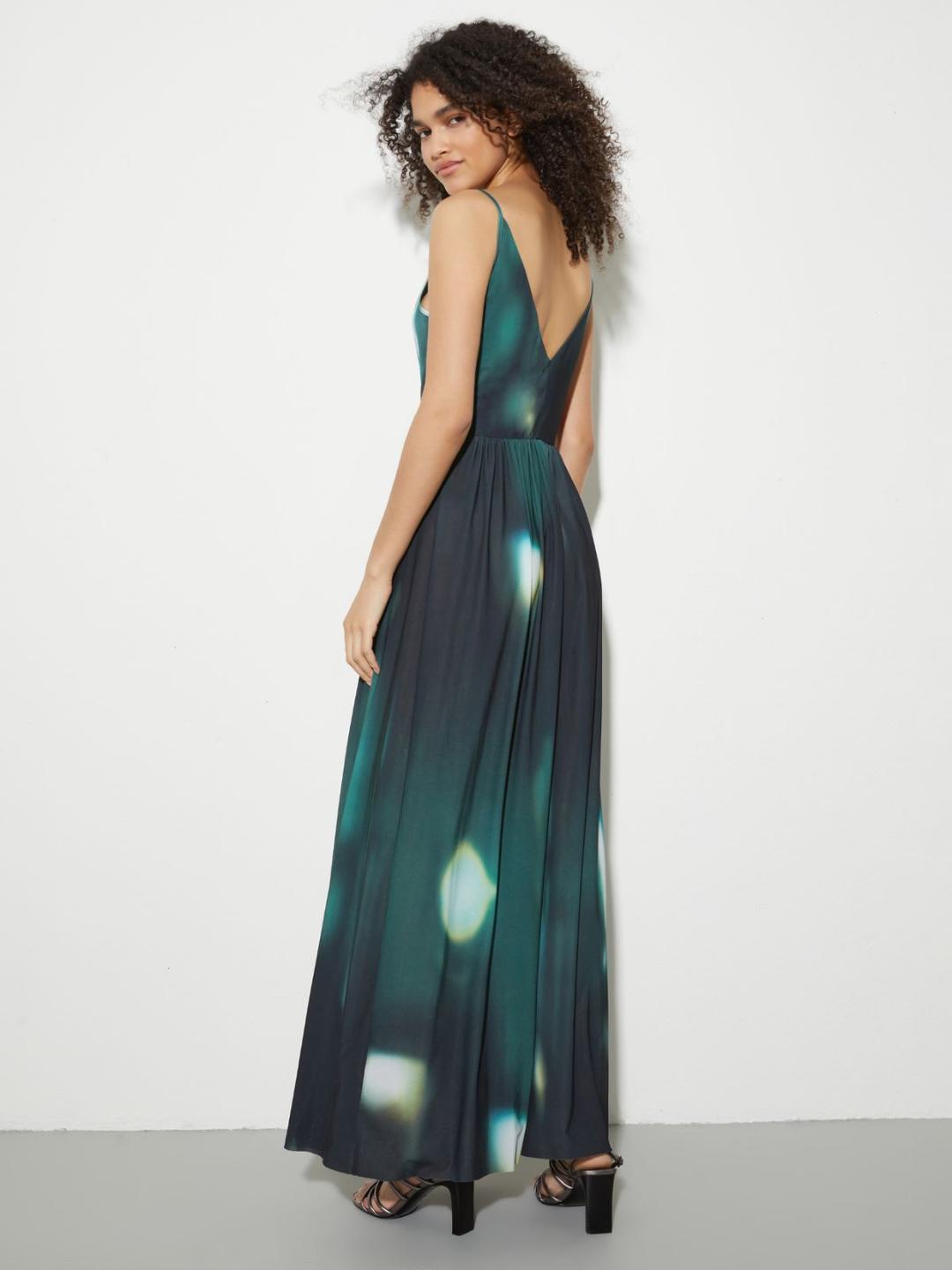 Abito lungo in jersey fluido | Max&Co Abito lungo in jersey fluido | Max&Co