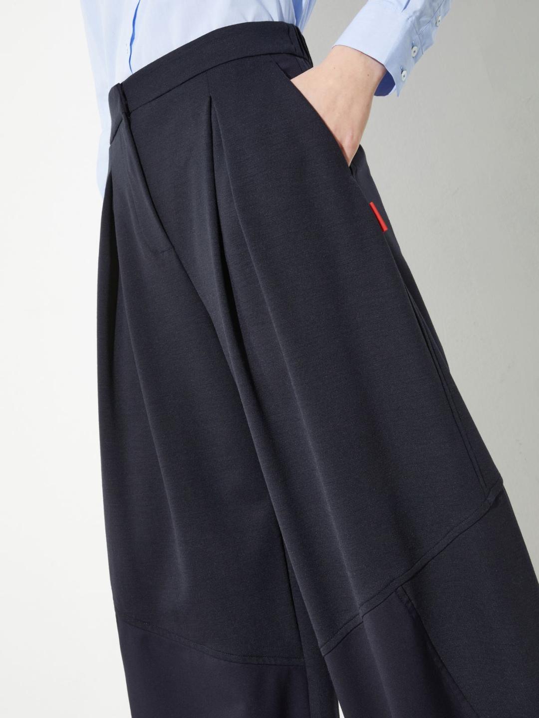 Pantaloni ampi Sartorial Shifts | Max&Co Pantaloni ampi Sartorial Shifts | Max&Co