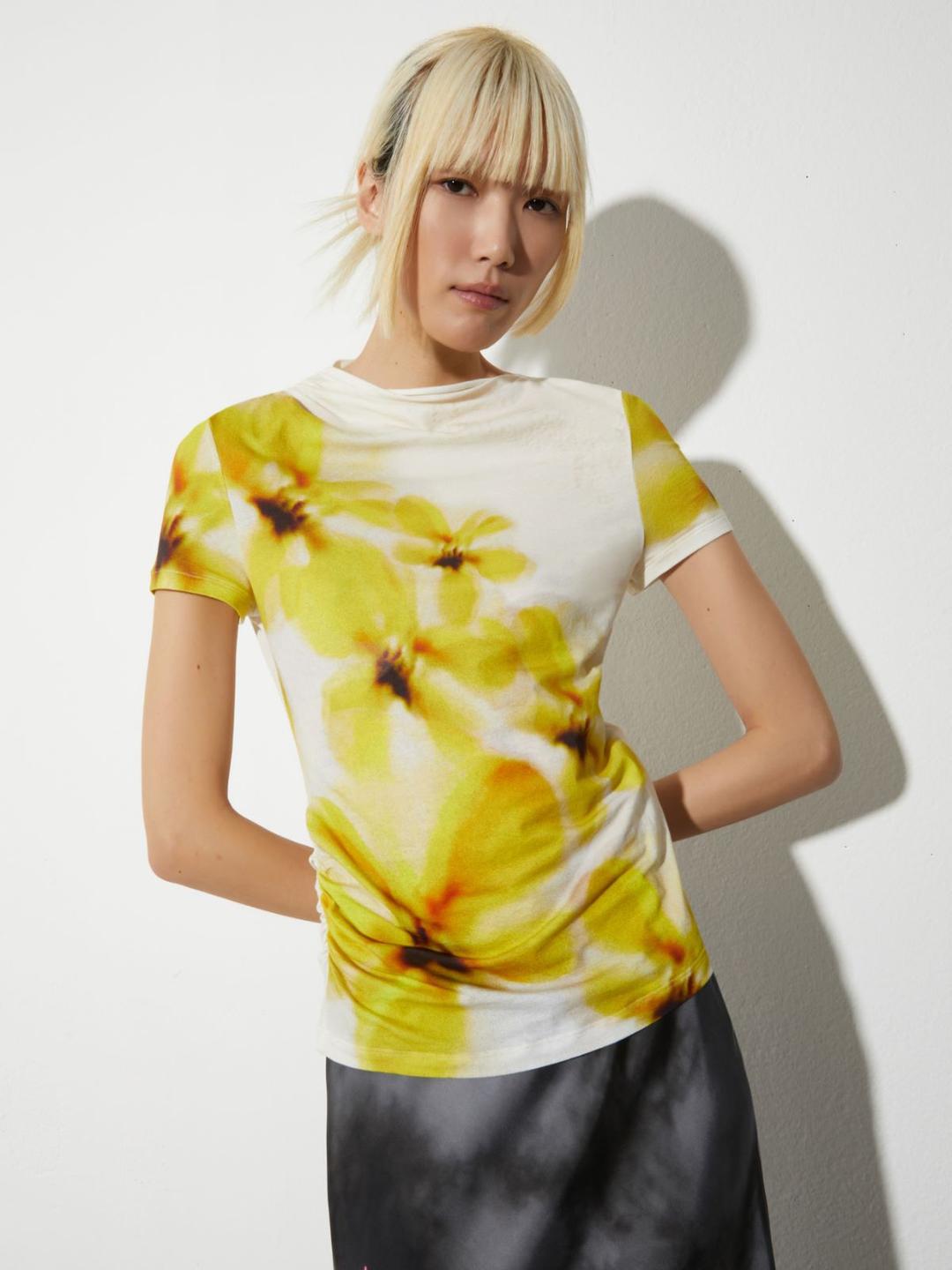 T-shirt stampata con drappeggi | Max&Co T-shirt stampata con drappeggi | Max&Co