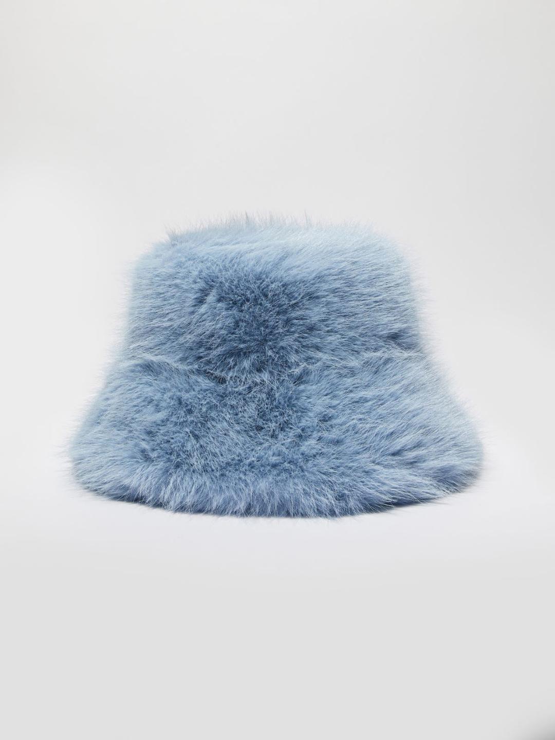 Cappello &Co.llaboration with P. Terzini | Max&Co Cappello &Co.llaboration with P. Terzini | Max&Co