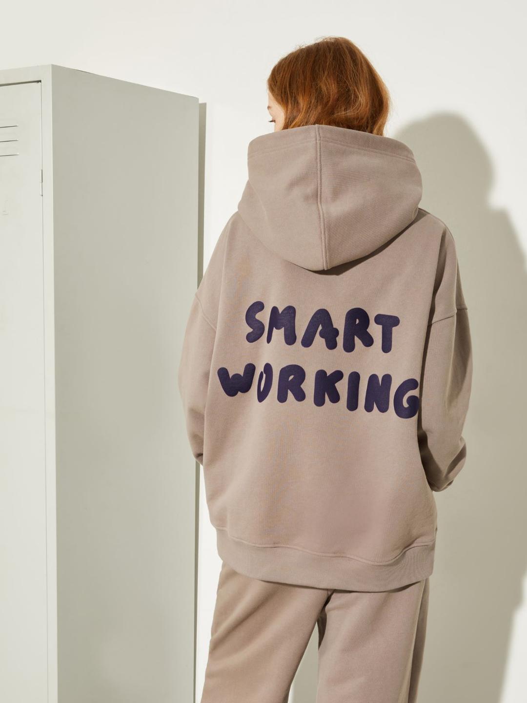 Felpa &Co.llaboration with P. Terzini | Max&Co Felpa &Co.llaboration with P. Terzini | Max&Co