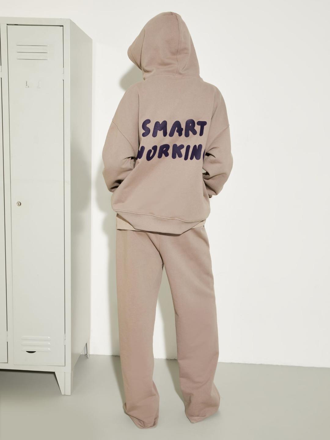 Felpa &Co.llaboration with P. Terzini | Max&Co Felpa &Co.llaboration with P. Terzini | Max&Co