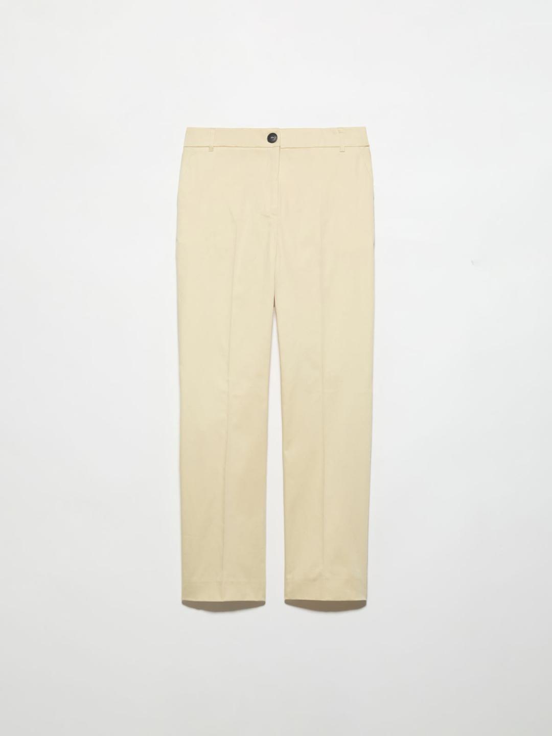 Pantaloni slim in raso di cotone | Max&Co Pantaloni slim beige in raso di cotone stretch con vita regolare, piega stirata e tasche alla francese. | Max&Co