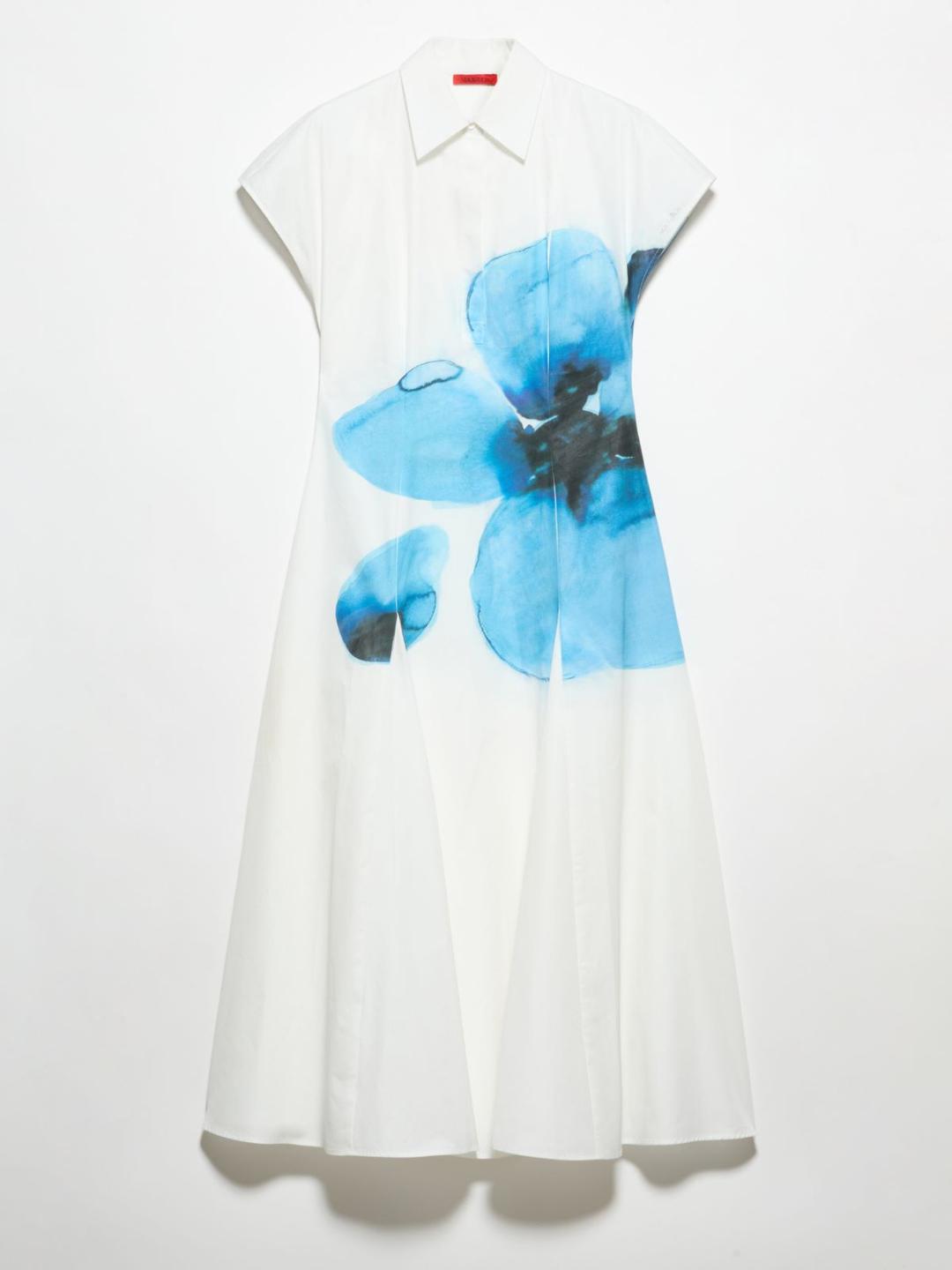 Abito fit & flare in popeline | Max&Co Abito fit & flare in popeline bianco con stampa floreale blu, collo a polo e maniche corte a kimono. | Max&Co