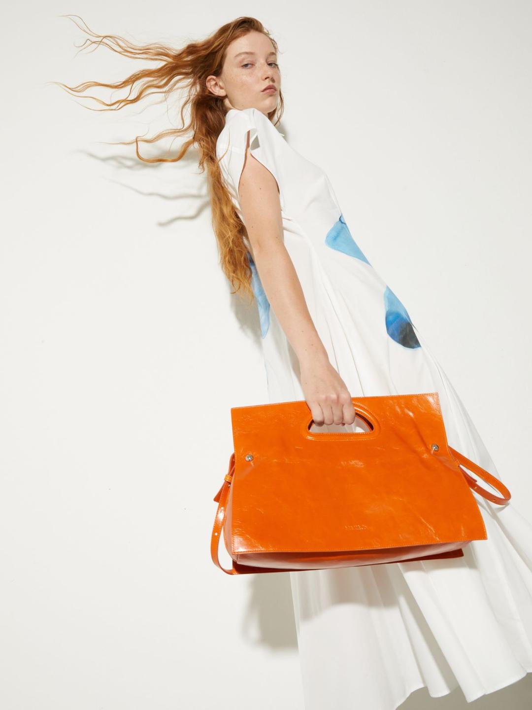 Maxi Bookbag in pelle glossy | Max&Co Maxi Bookbag in pelle glossy - vista alternativa - 17 | Max&Co