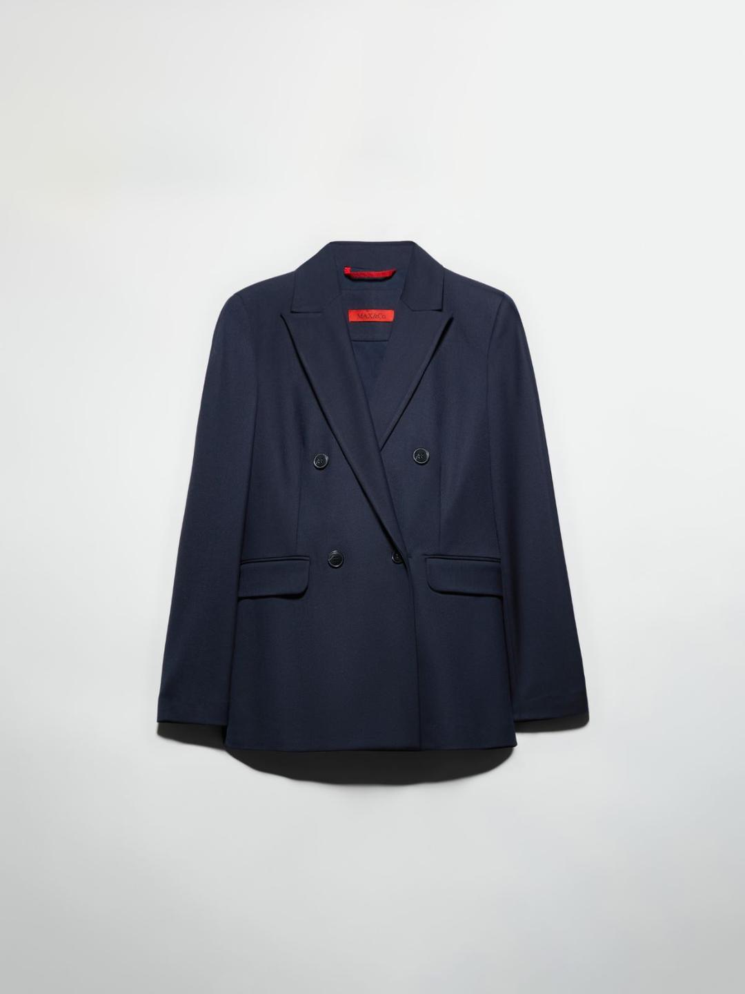 Blazer doppiopetto | Max&Co Blazer doppiopetto blu scuro con taglio sartoriale maschile, revers a lancia e tasche a pattina, realizzato con fibre riciclate. | Max&Co