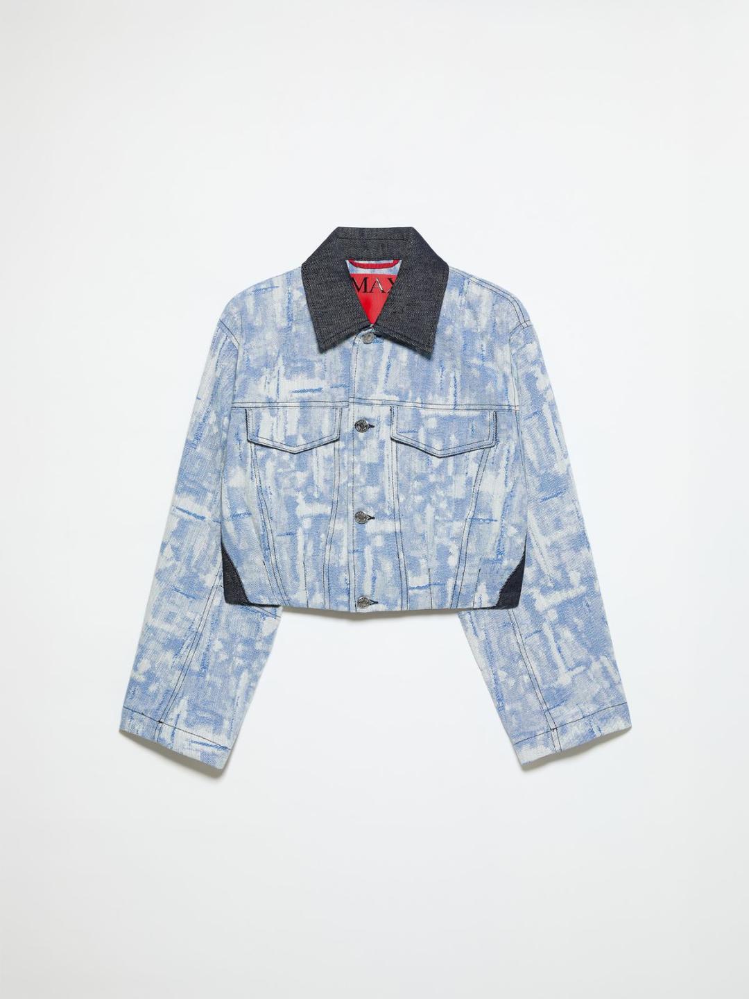 Giacca in tessuto jacquard | Max&Co Giacca corta in tessuto jacquard con fantasia astratta blu e bianca, colletto in contrasto grigio e chiusura con bottoni metallici. | Max&Co