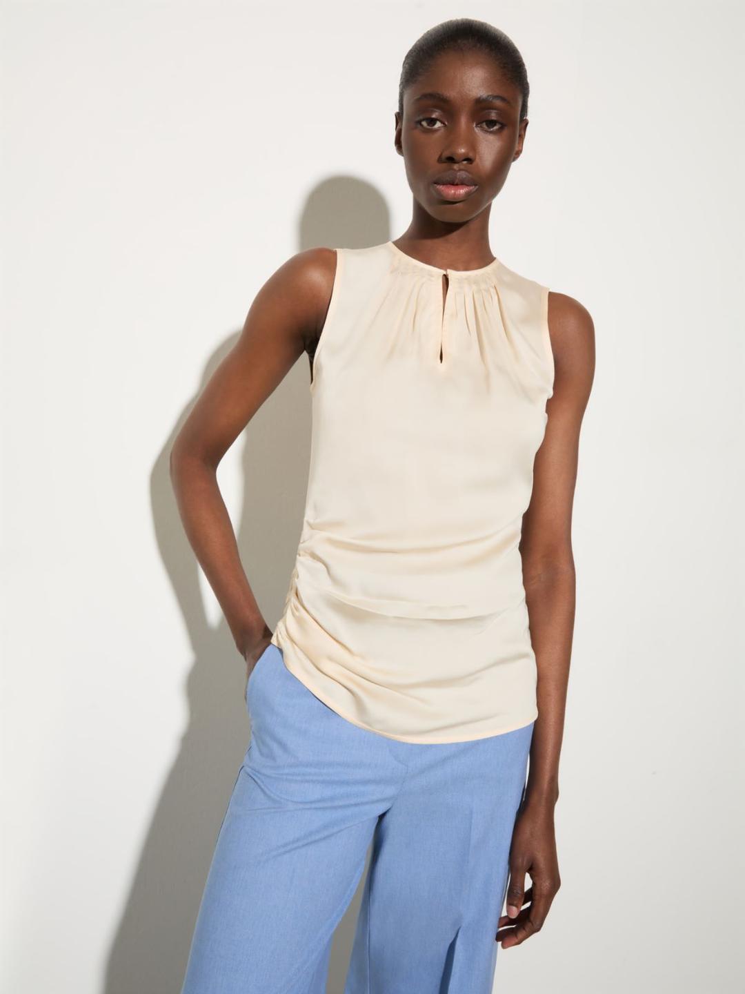 Top in raso con drappeggi | Max&Co Top in raso con drappeggi - vista alternativa - 13 | Max&Co