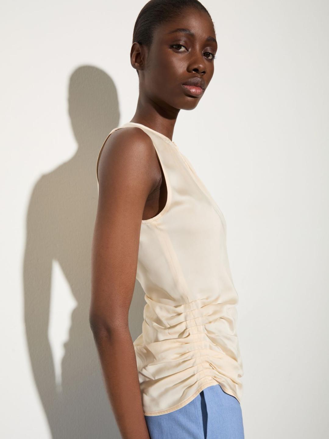 Top in raso con drappeggi | Max&Co Top in raso con drappeggi - vista alternativa - 13 | Max&Co