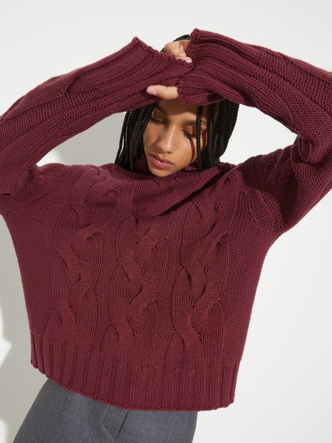 Pull a trecce P. Terzini &Co.llaboration | Max&Co Pull a trecce P. Terzini &Co.llaboration | Max&Co