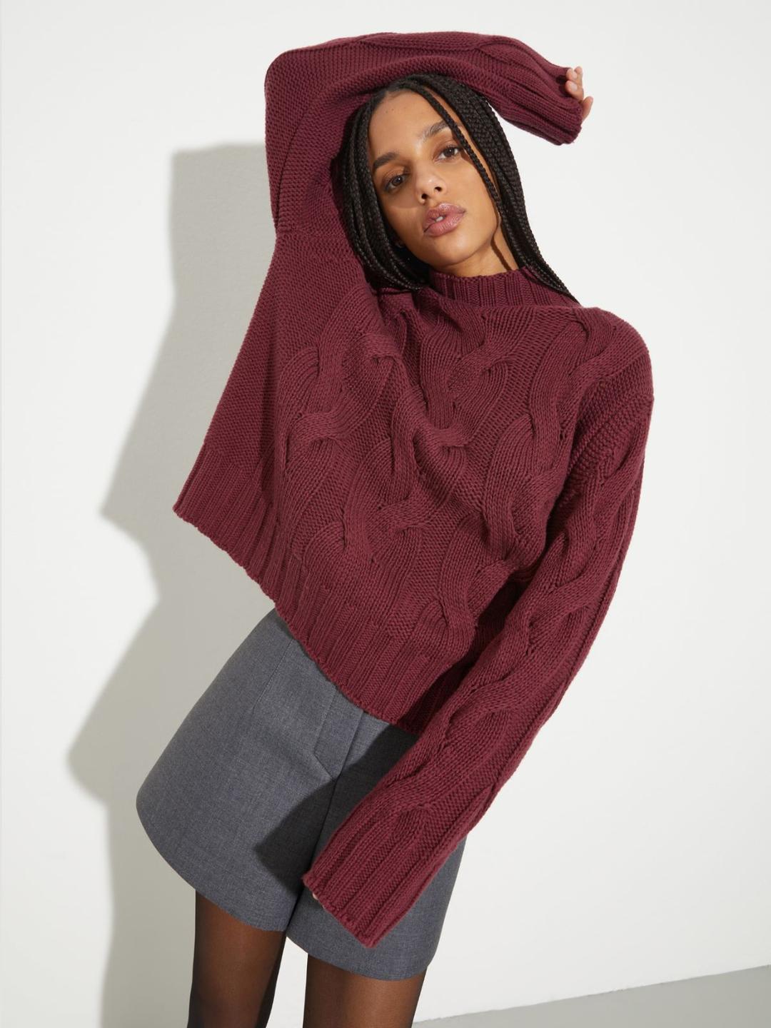 Pull a trecce P. Terzini &Co.llaboration | Max&Co Pull a trecce P. Terzini &Co.llaboration | Max&Co