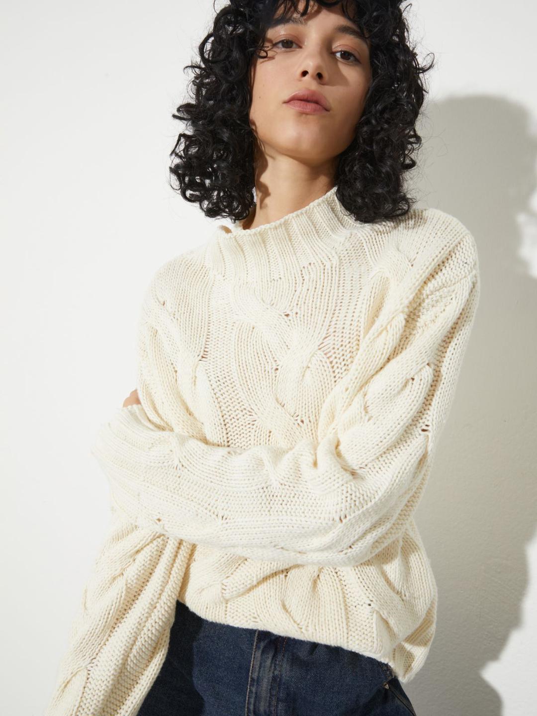 Pull a trecce P. Terzini &Co.llaboration | Max&Co Pull a trecce P. Terzini &Co.llaboration | Max&Co