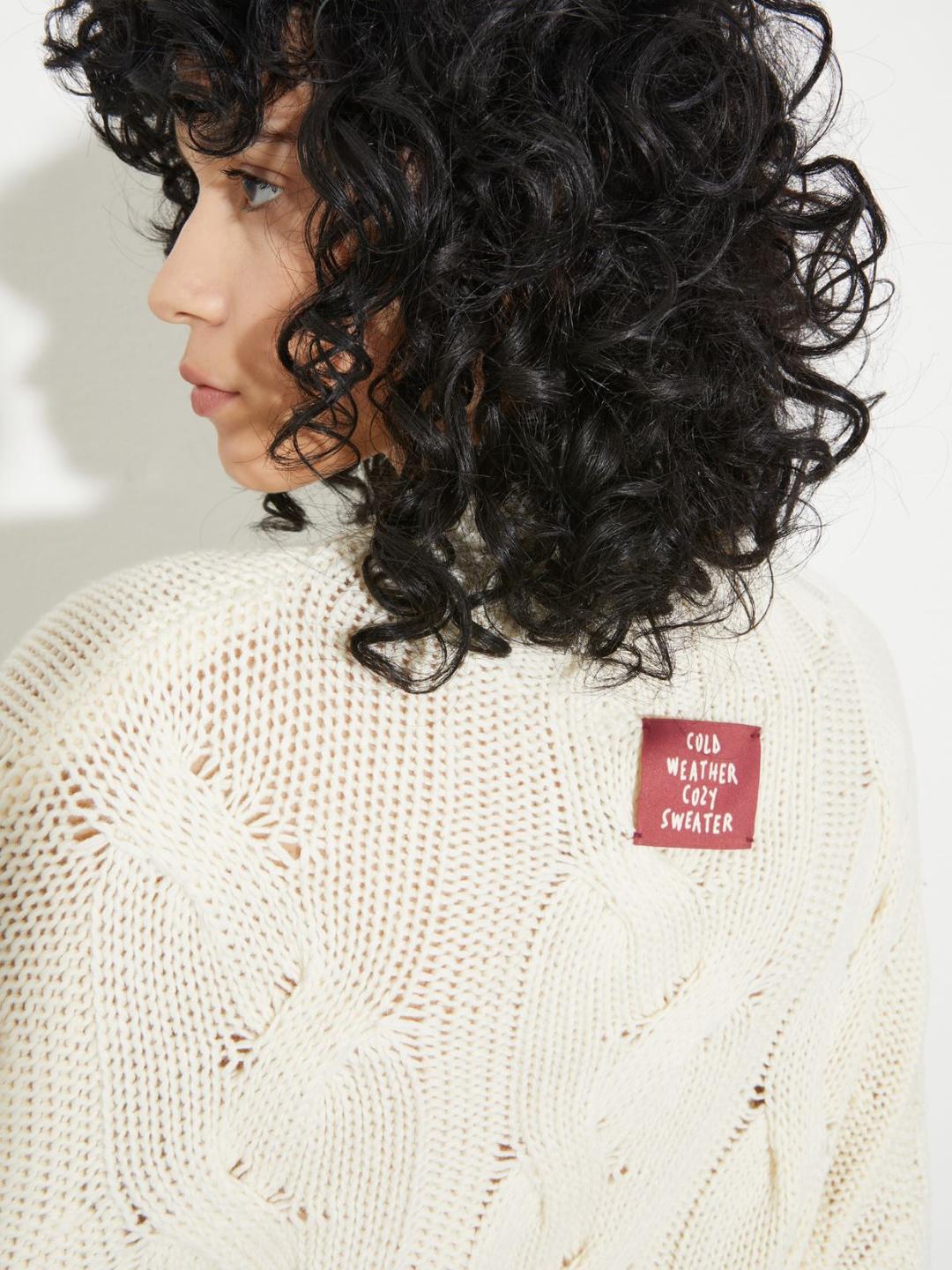 Pull a trecce P. Terzini &Co.llaboration | Max&Co Pull a trecce P. Terzini &Co.llaboration | Max&Co