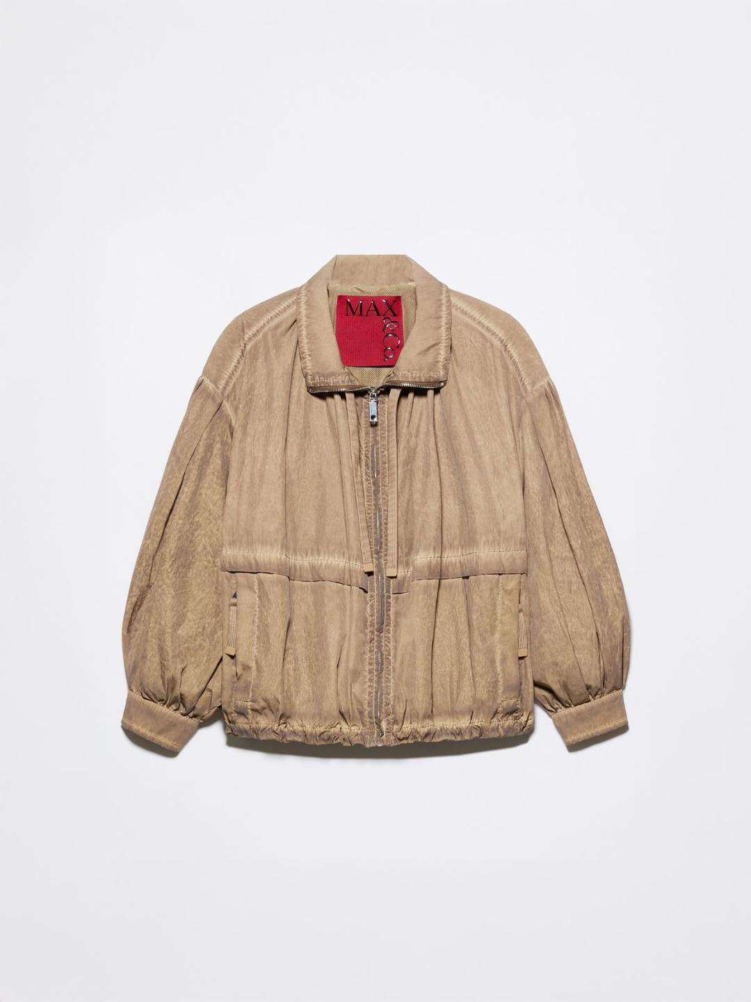 Bomber oversize in nylon | Max&Co Bomber oversize in nylon tecnico tinto in capo con tintura disomogenea effetto materico e maniche balloon. | Max&Co