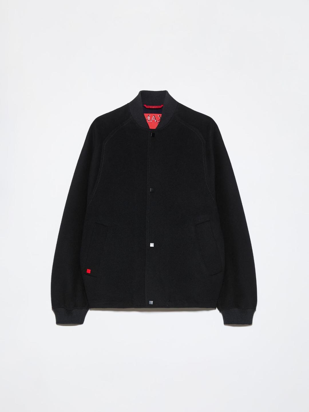 Bomber in lana double | Max&Co Bomber in lana double nero con taglio oversize, bottoni a pressione e rivetto rosso, perfetto per look cittadini. | Max&Co