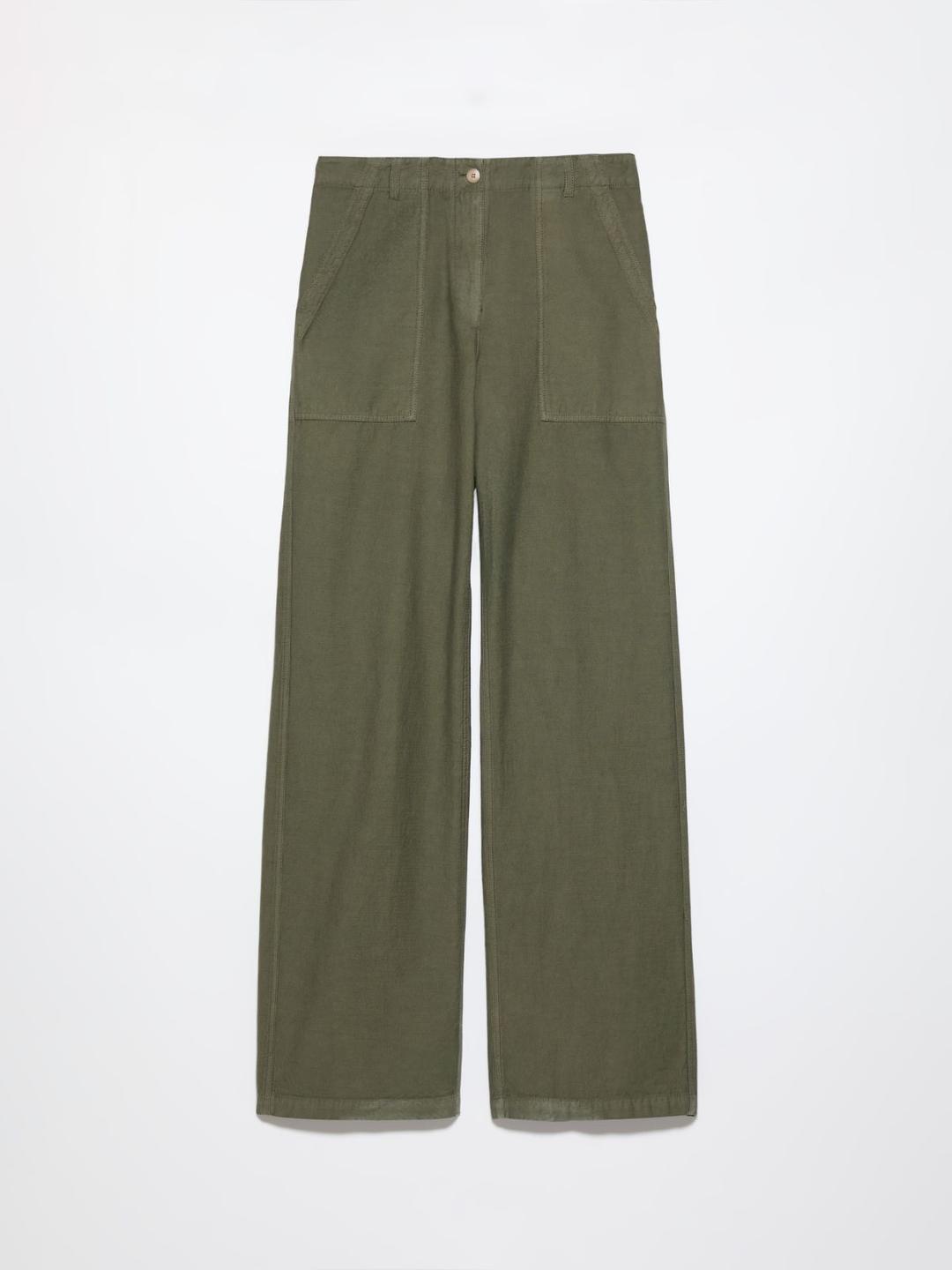 Pantaloni a texture fiammata | Max&Co Pantaloni kaki a gamba dritta con texture fiammata e vita regolare, caratterizzati da tasche applicate sul davanti e utility sul retro. | Max&Co