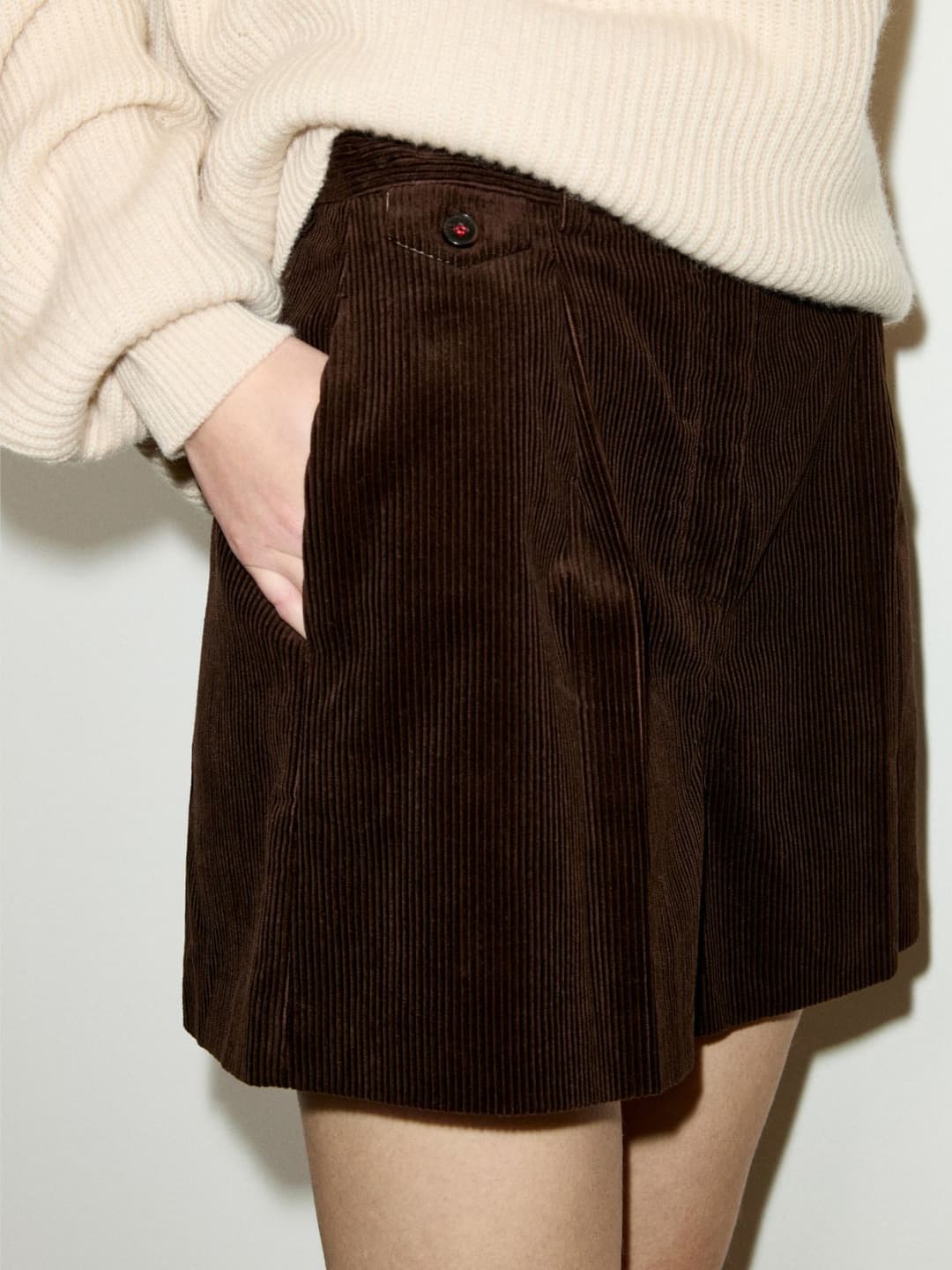 Shorts in velluto a coste | Max&Co Shorts in velluto a coste - vista alternativa - 1 | Max&Co