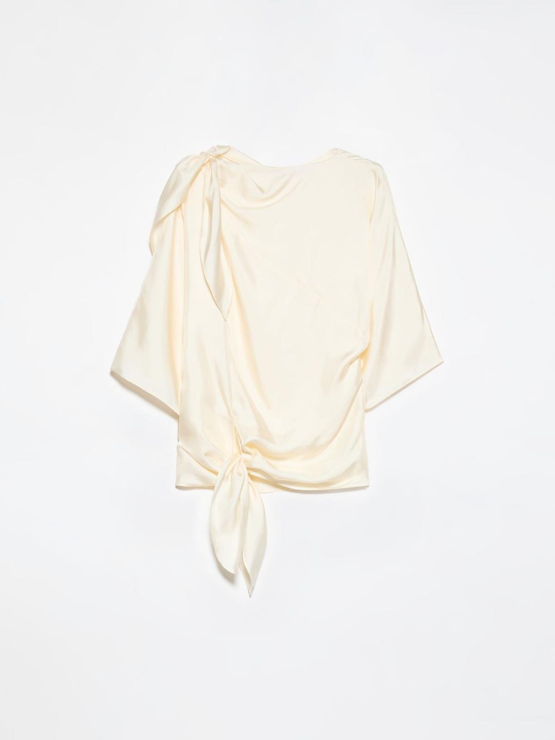 Blusa in twill di seta | Max&Co Blusa asimmetrica in twill di seta bianco con nodi d'ispirazione foulard su una spalla e al fondo, maniche a kimono al gomito. | Max&Co