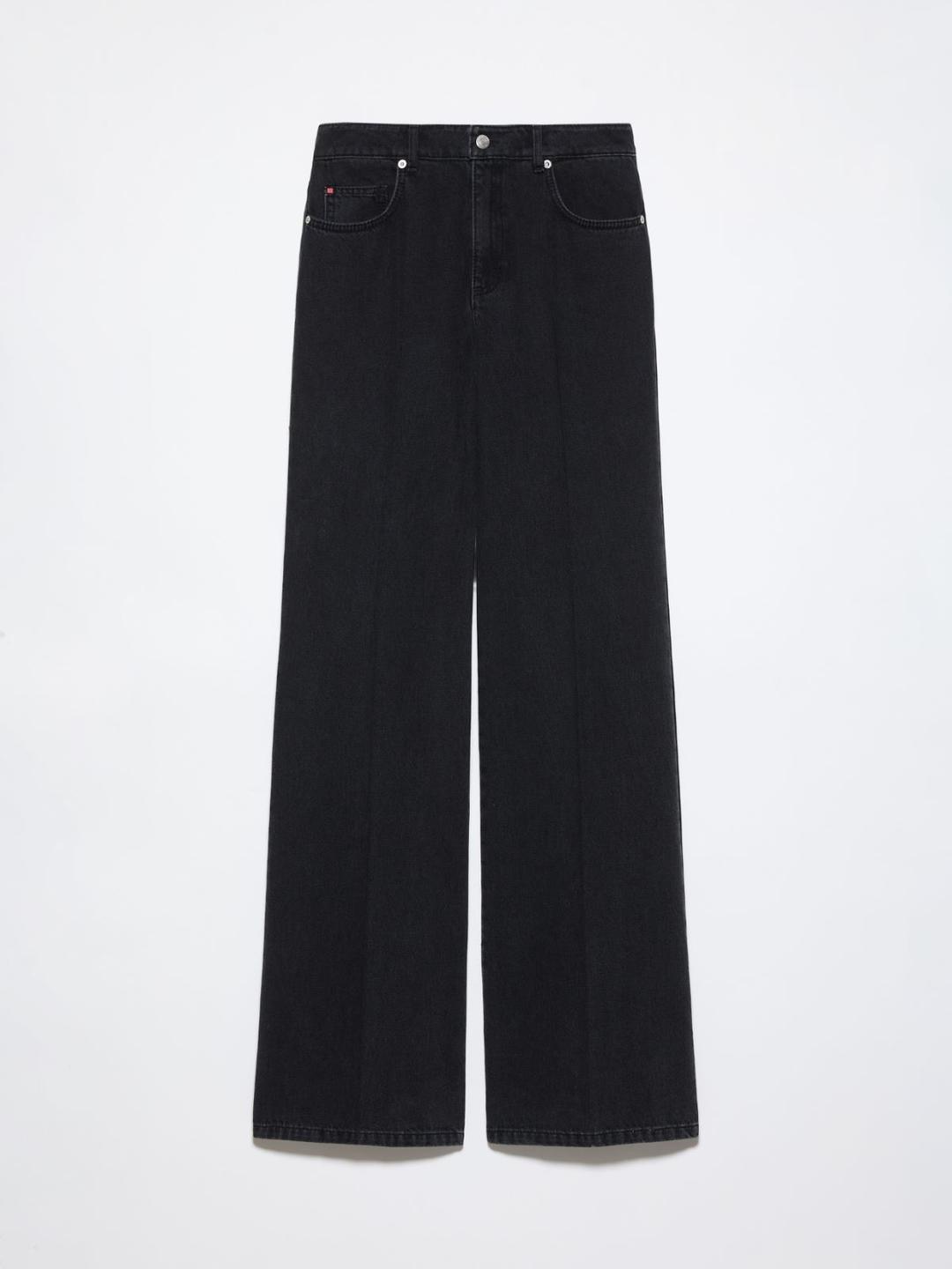 Jeans wide leg nero | Max&Co Jeans wide leg neri in denim di puro cotone stone washed, con vita regolare, gamba ampia e diritta, design cinque tasche e piega stirata. | Max&Co