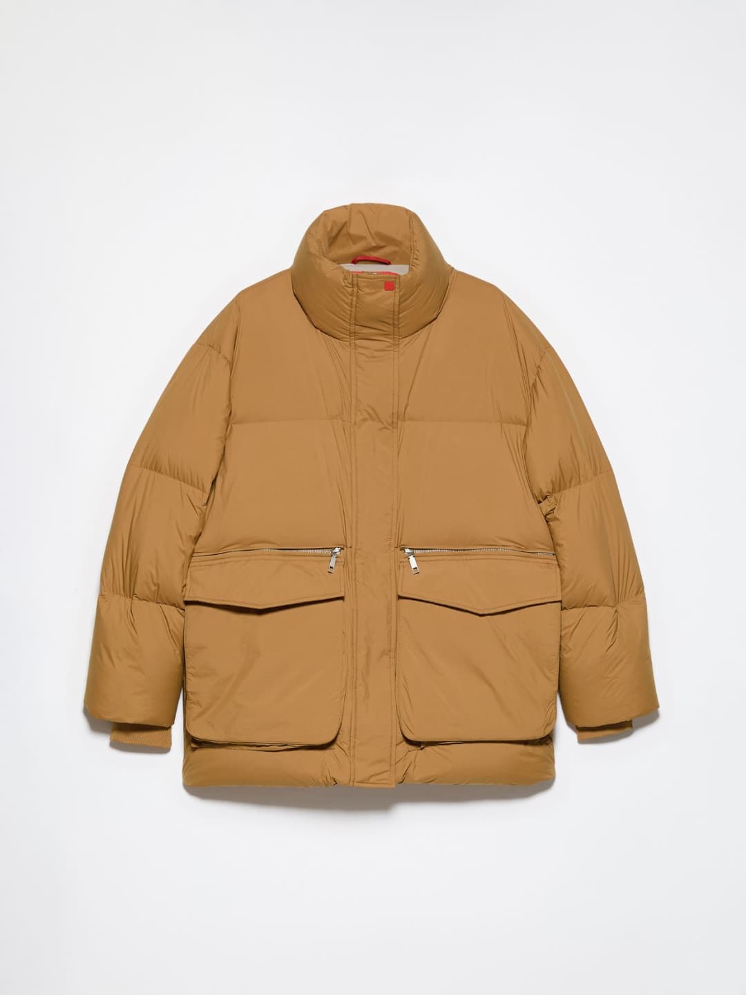 Bomber imbottito oversize | Max&Co Bomber imbottito oversize color caramello con tasche utility staccabili e dettagli in metallo. | Max&Co