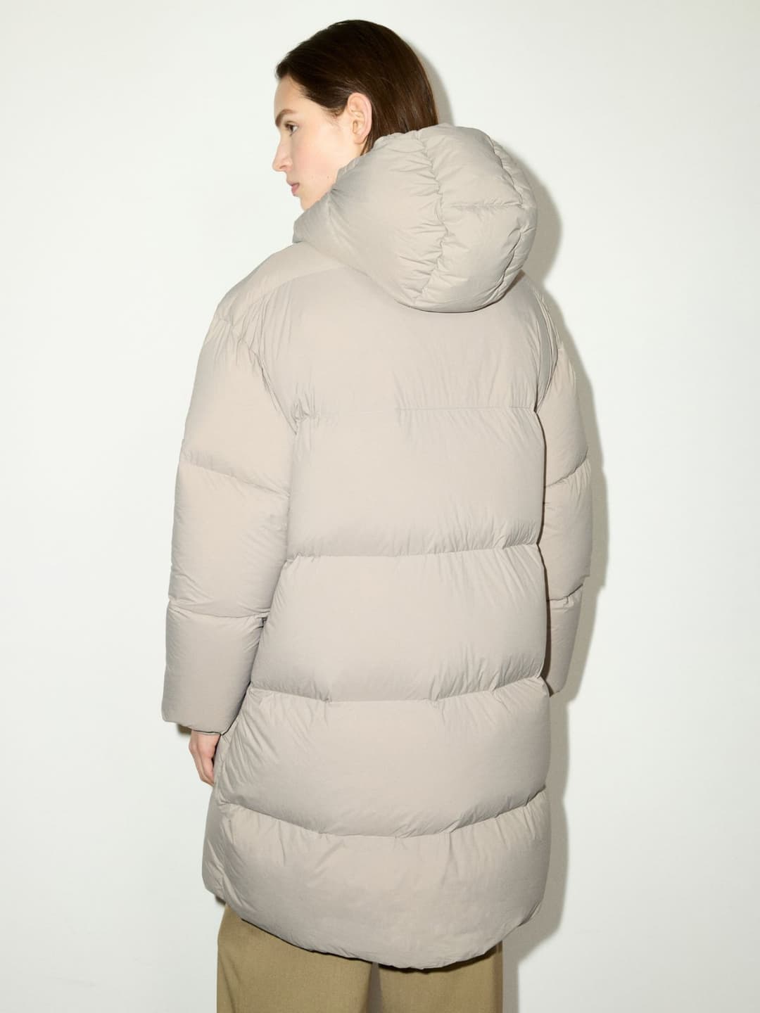 Piumino oversize con cappuccio | Max&Co Piumino oversize con cappuccio - vista alternativa - 1 | Max&Co