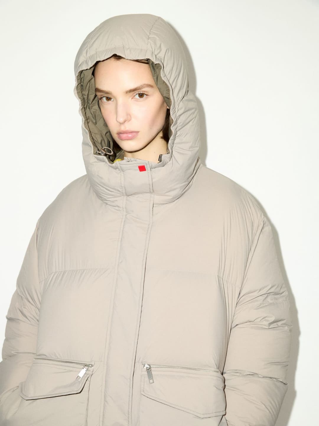 Piumino oversize con cappuccio | Max&Co Piumino oversize con cappuccio - vista alternativa - 1 | Max&Co