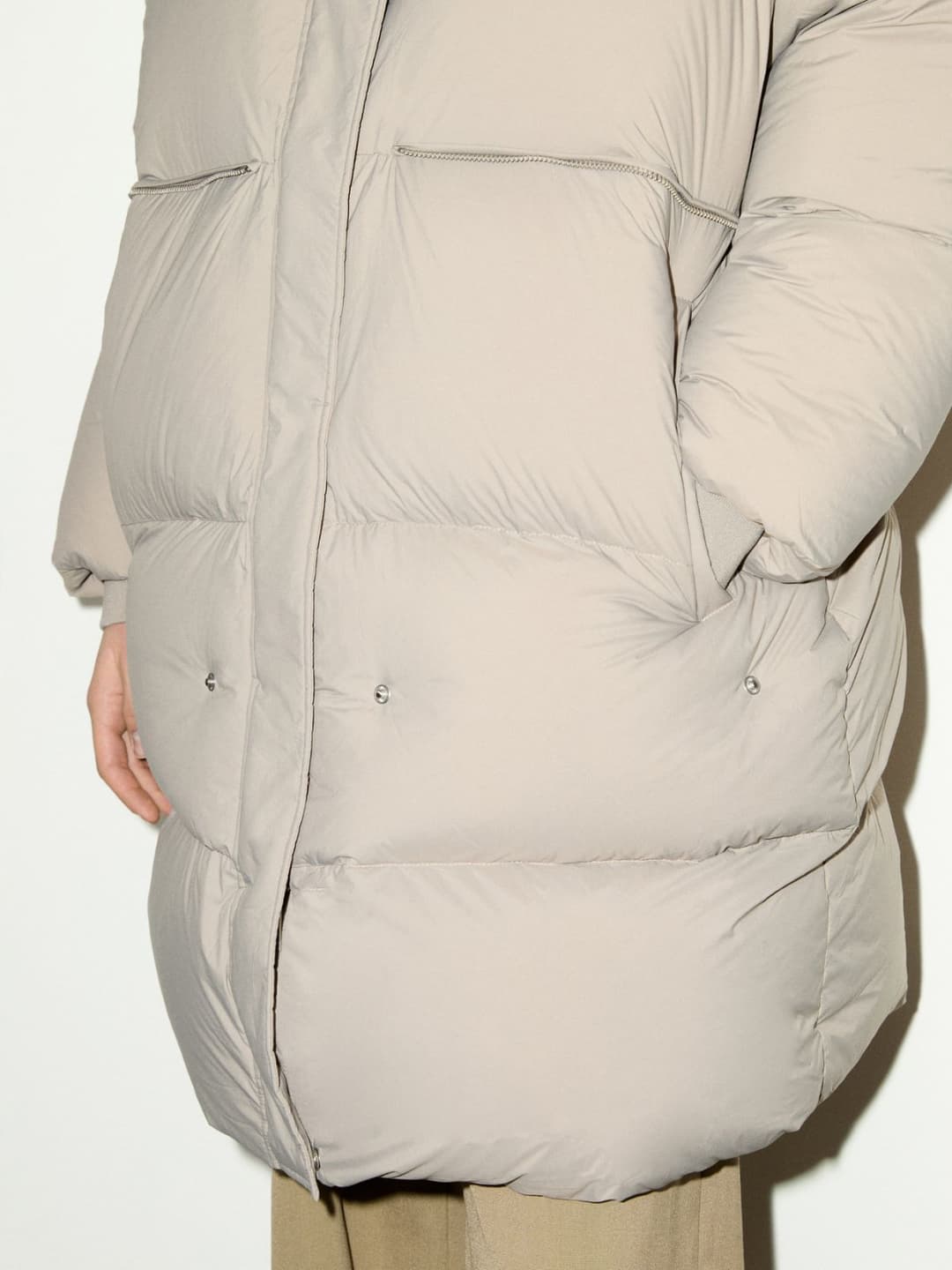 Piumino oversize con cappuccio | Max&Co Piumino oversize con cappuccio - vista alternativa - 1 | Max&Co