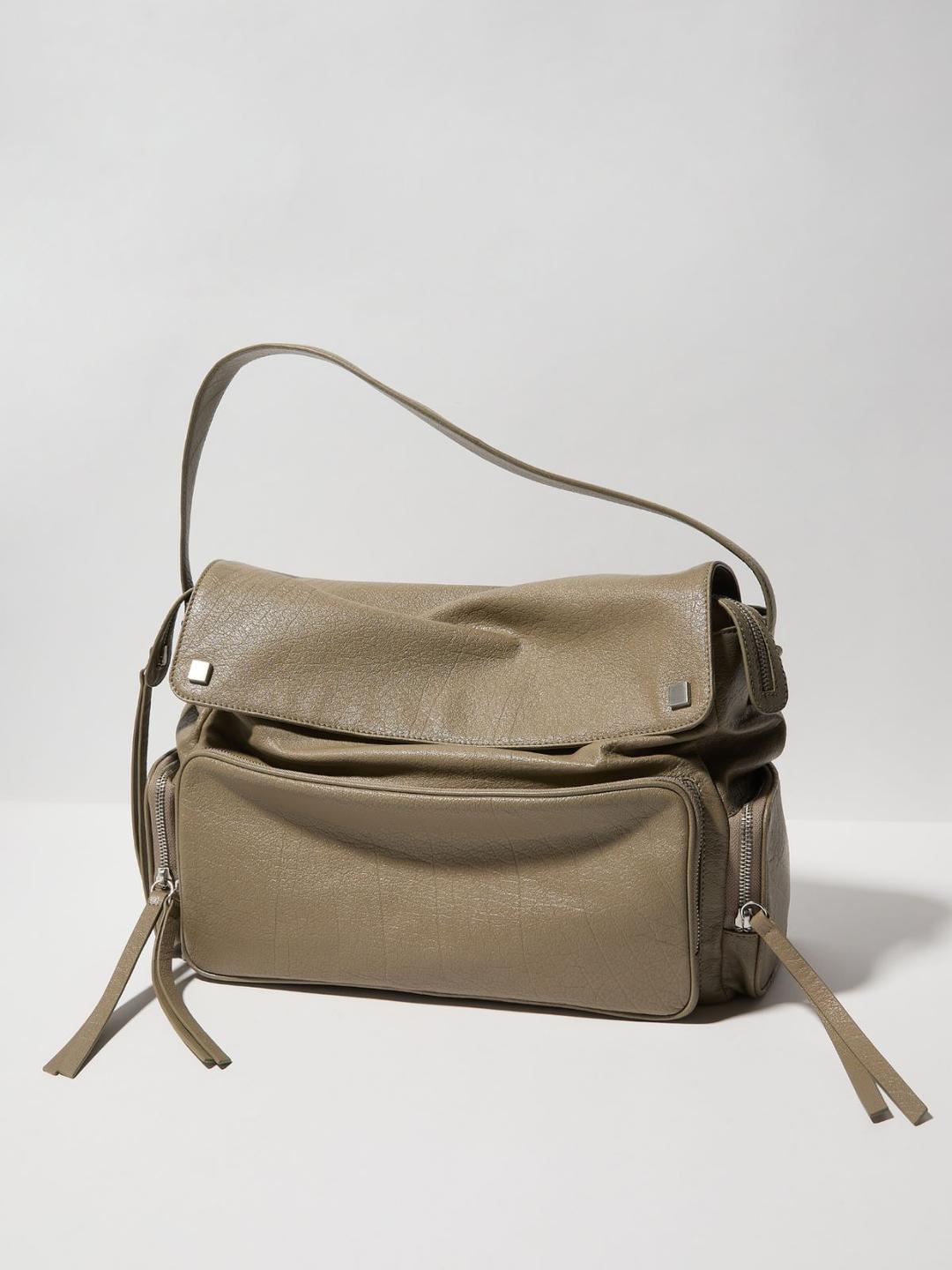 Borsa cargo in pelle lucida | Max&Co Borsa cargo in pelle lucida - vista alternativa - 0 | Max&Co