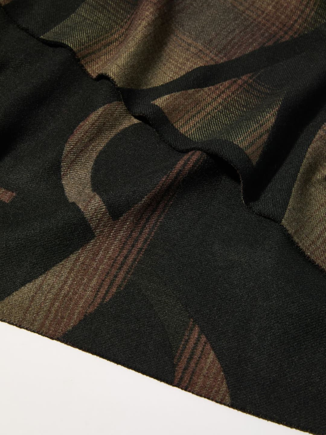 Stola jacquard con maxi logo | Max&Co Stola jacquard con maxi logo - vista alternativa - 8 | Max&Co