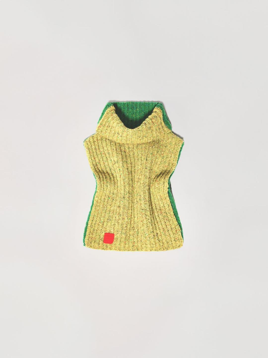 Collo in lana tweed | Max&Co Collo in lana tweed giallo acido con lavorazione a coste inglesi e iconico red square MAX&Co. applicato. | Max&Co