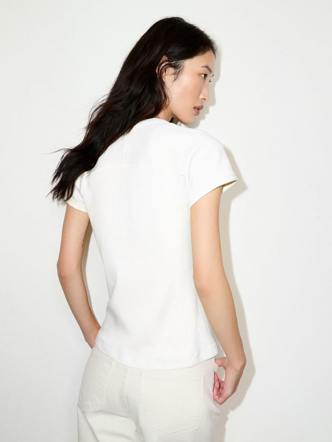 T-shirt con intarsi a costine | Max&Co T-shirt con intarsi a costine - vista alternativa - 6 | Max&Co