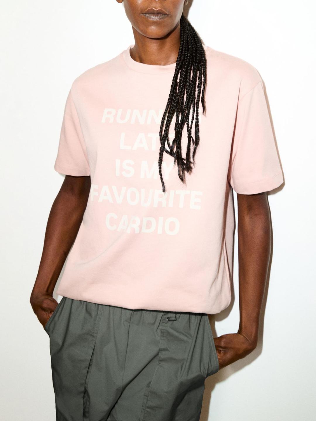 T-shirt in cotone con lettering | Max&Co T-shirt in cotone con lettering - vista alternativa - 4 | Max&Co