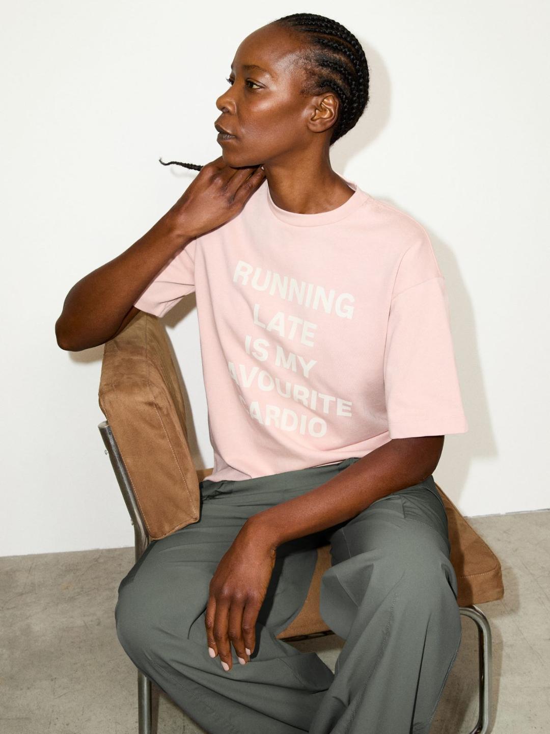 T-shirt in cotone con lettering | Max&Co T-shirt in cotone con lettering - vista alternativa - 4 | Max&Co