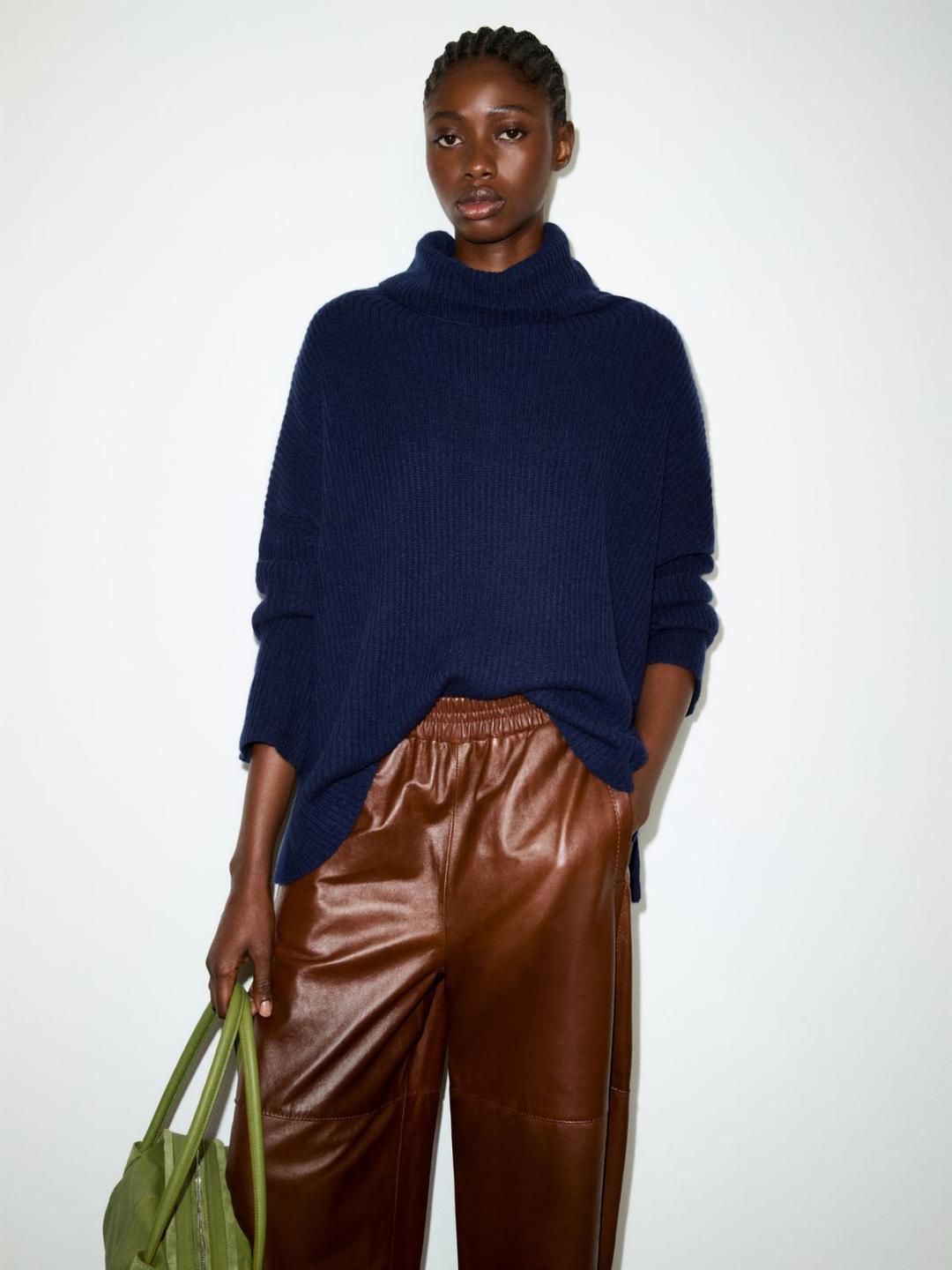 Dolcevita in puro cashmere | Max&Co Dolcevita in puro cashmere - vista alternativa - 6 | Max&Co