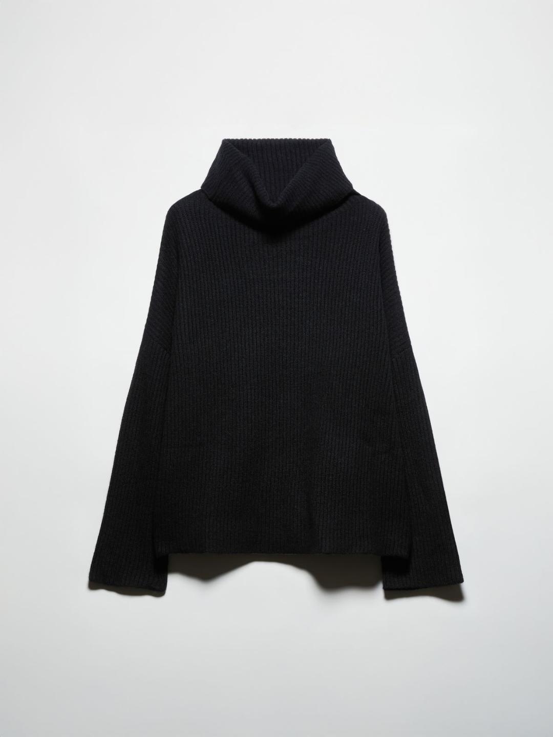 Dolcevita in puro cashmere | Max&Co Dolcevita nero oversize in puro cashmere con lavorazione a coste inglesi e collo morbido a dolcevita. | Max&Co
