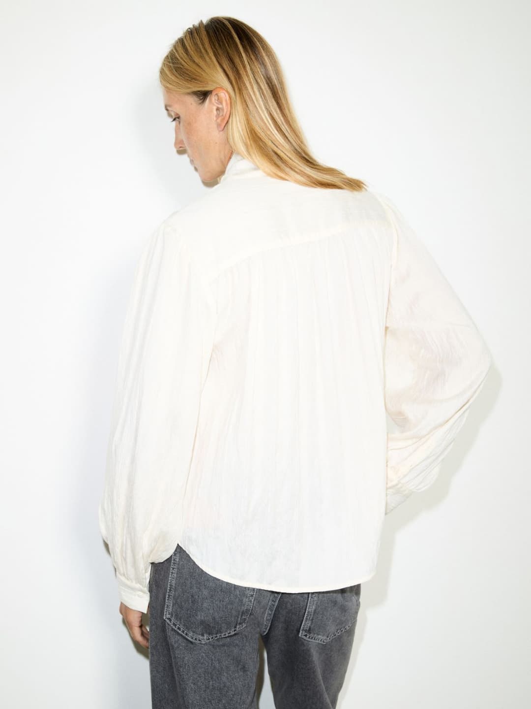 Camicia con collo a fiocco | Max&Co Camicia con collo a fiocco - vista alternativa - 25 | Max&Co
