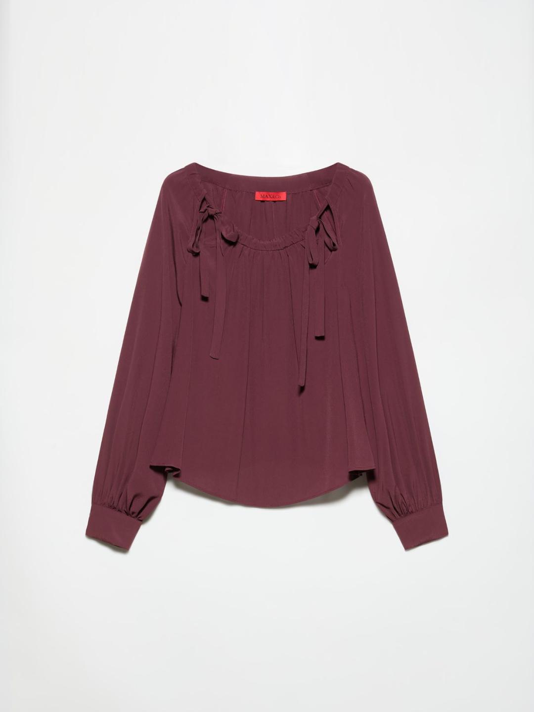 Blusa in crêpe de Chine | Max&Co Blusa in crêpe de Chine color prugna con scollo arrotondato e fiocchi, maniche lunghe a balloon e polsini con bottoni. | Max&Co