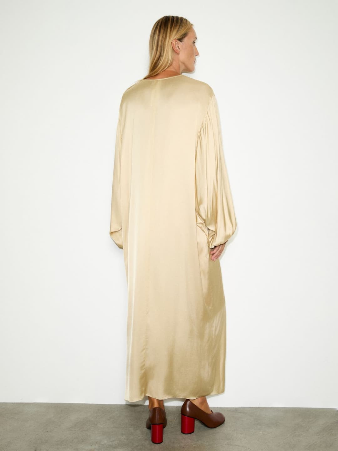 Maxi tunic dress in raso | Max&Co Maxi tunic dress in raso - vista alternativa - 18 | Max&Co