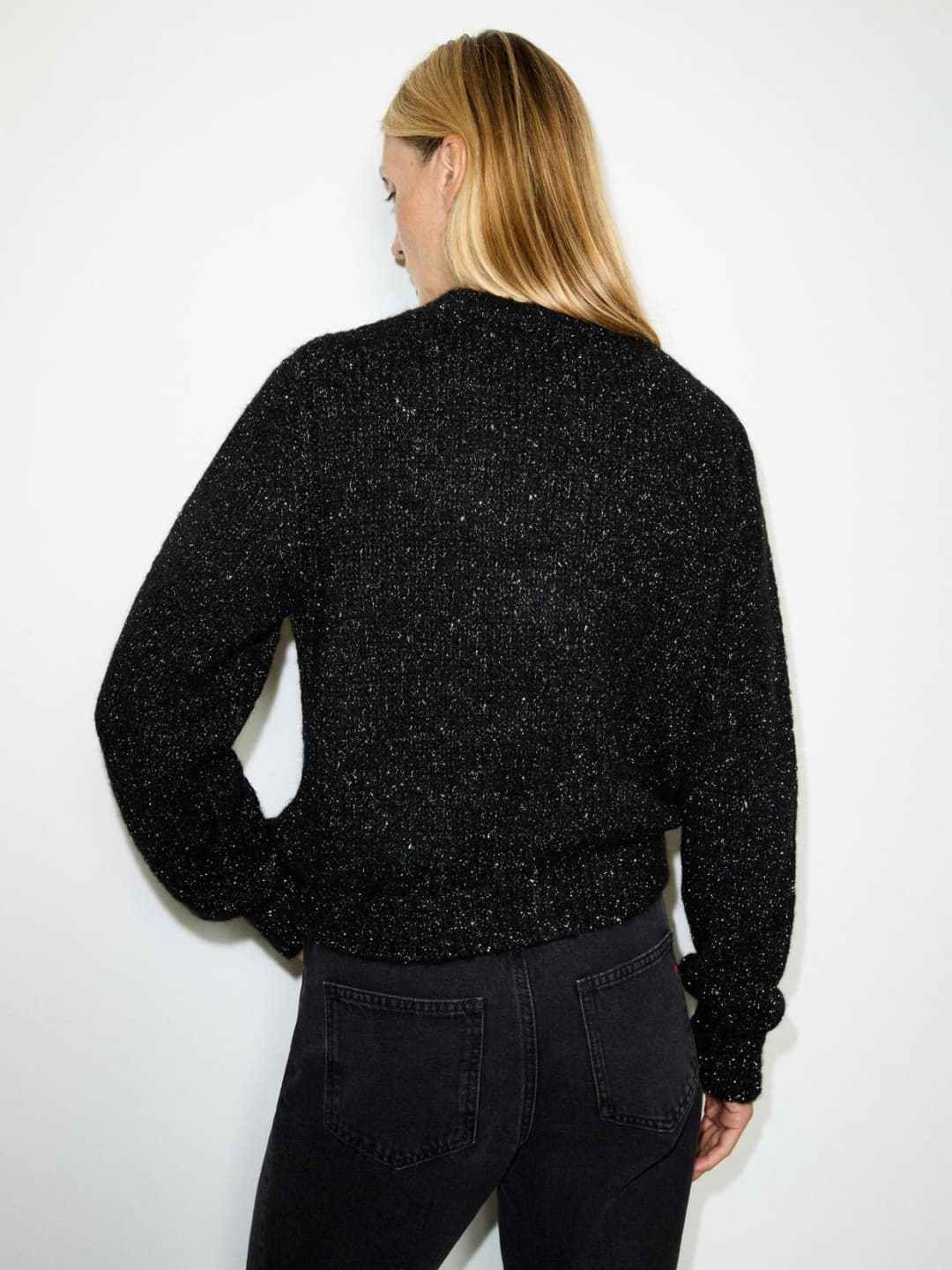 Cardigan lamé con bottoni bijou | Max&Co Cardigan lamé con bottoni bijou - vista alternativa - 0 | Max&Co