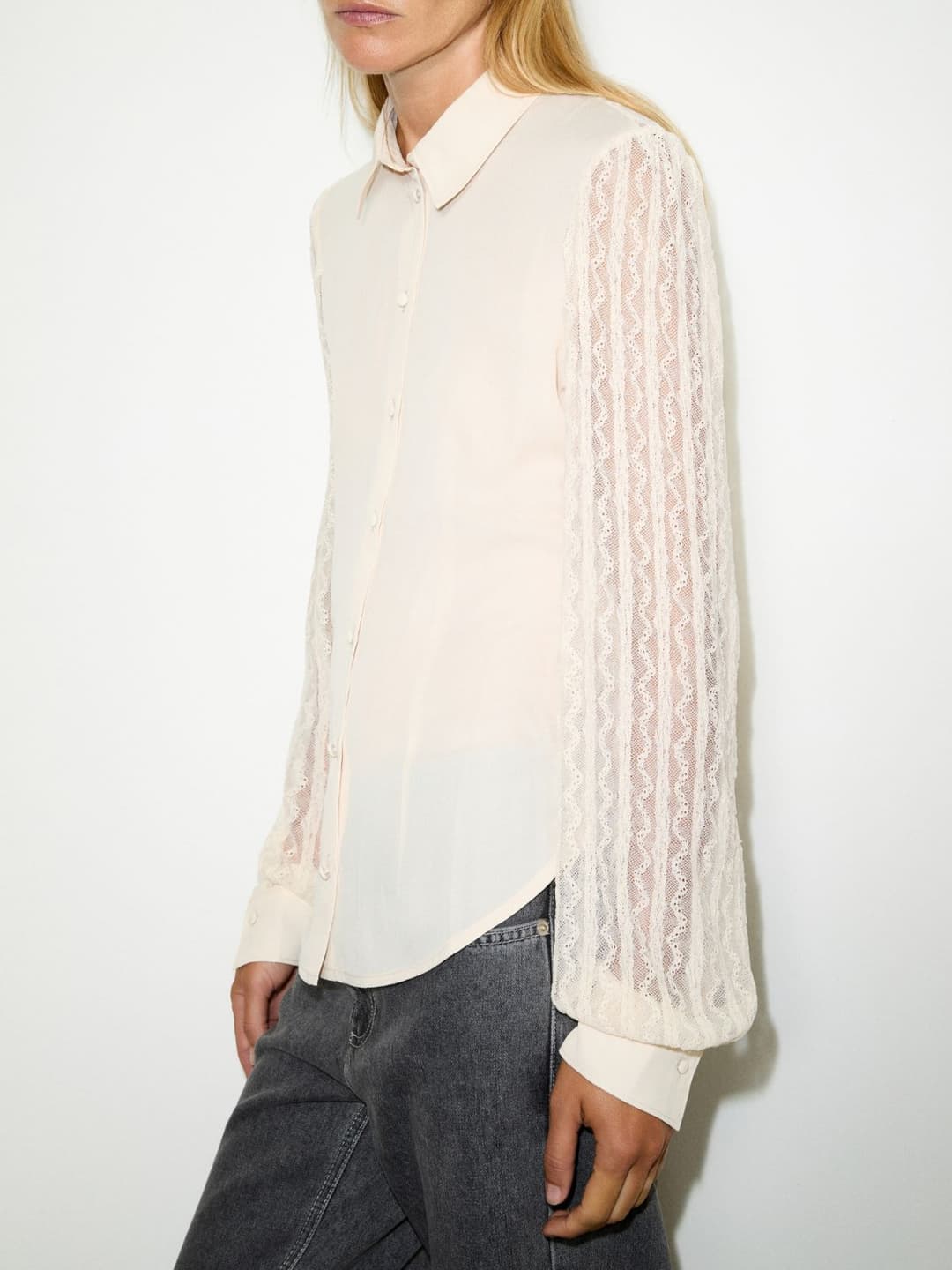Camicia in pizzo e crêpe de Chine | Max&Co Camicia in pizzo e crêpe de Chine - vista alternativa - 35 | Max&Co